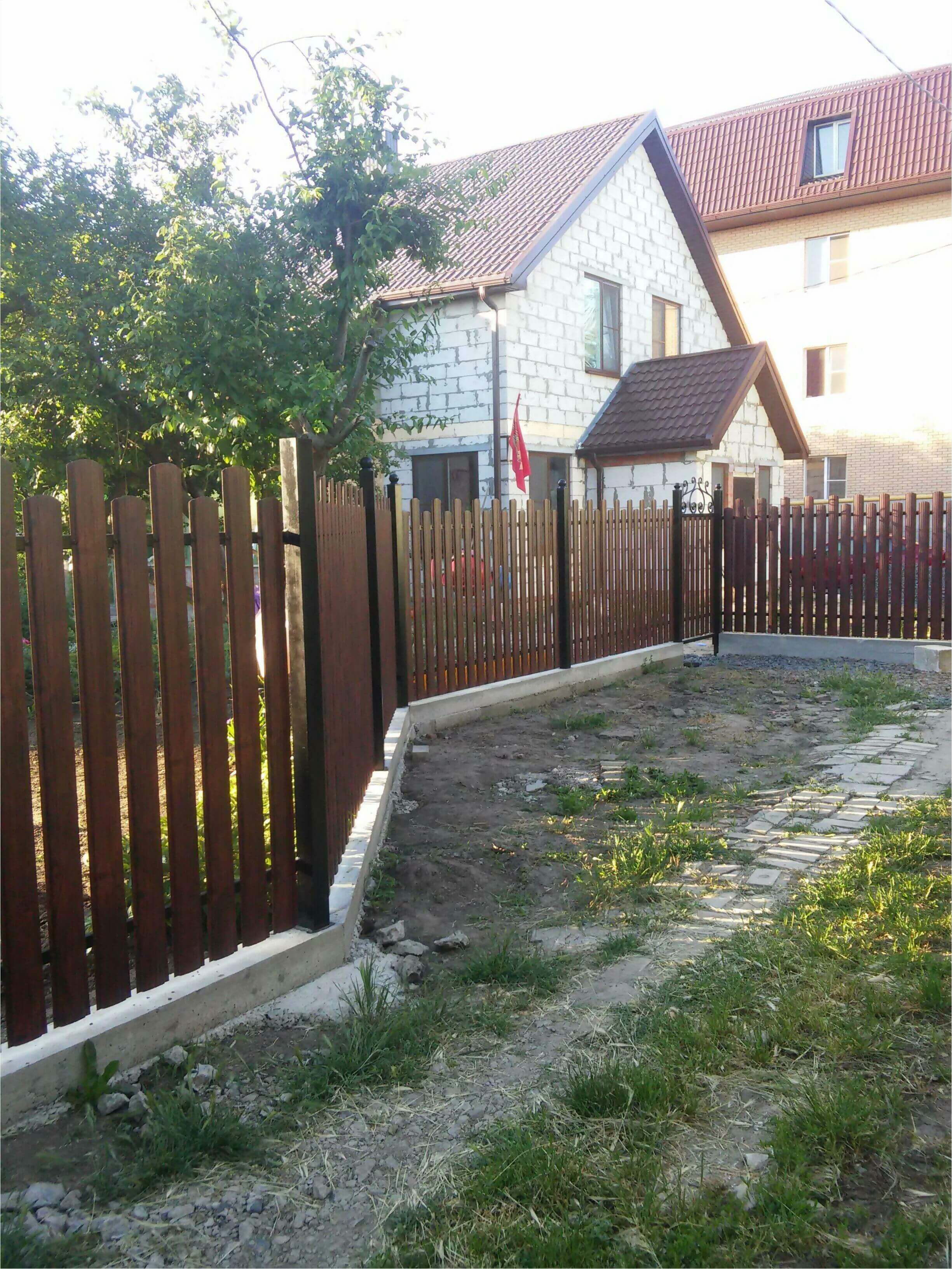 Забор из штакетника 90м фото4 в Джанкое