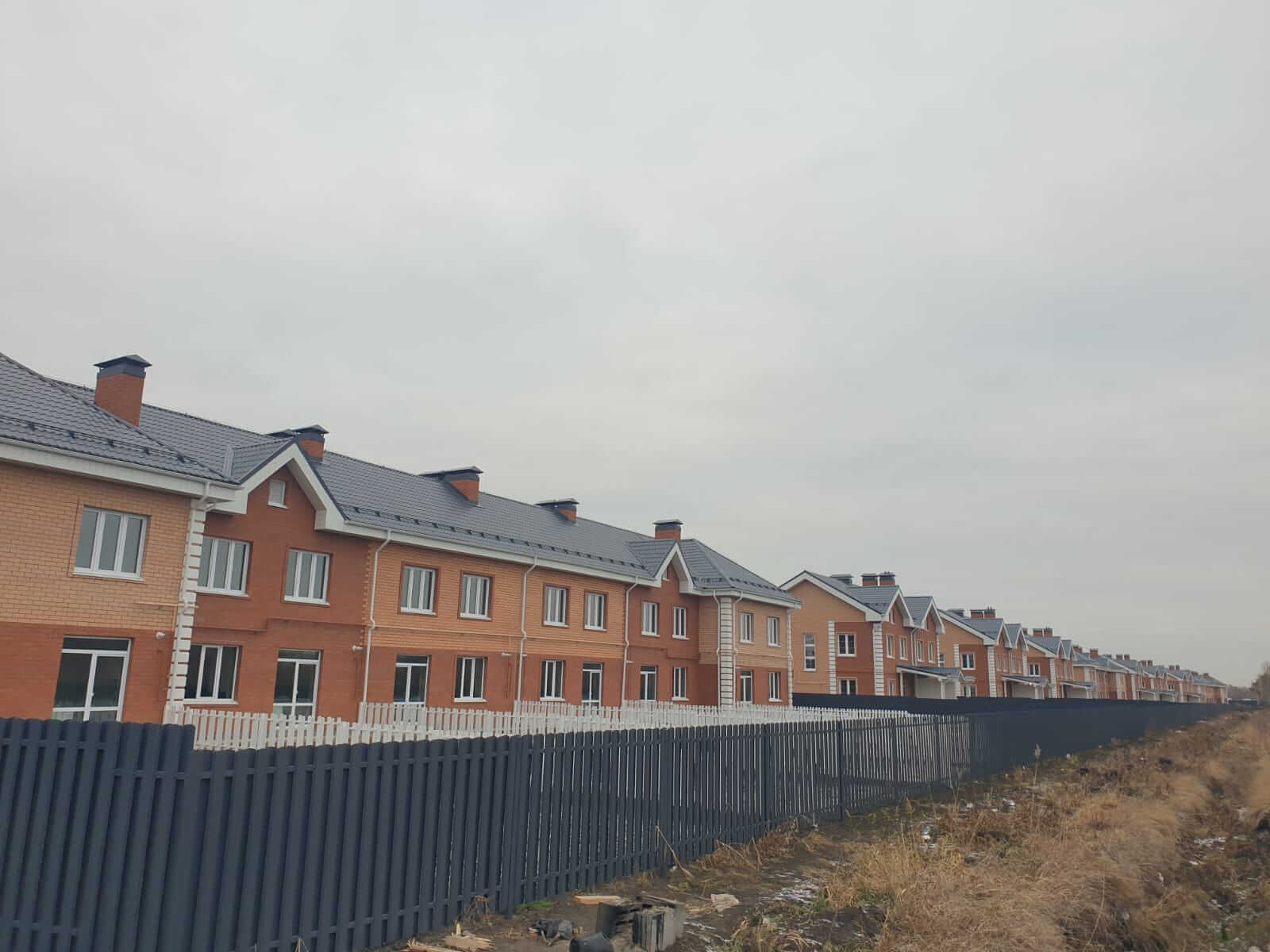 Забор из штакетника 230м Серый Графит фото5 в Джанкое