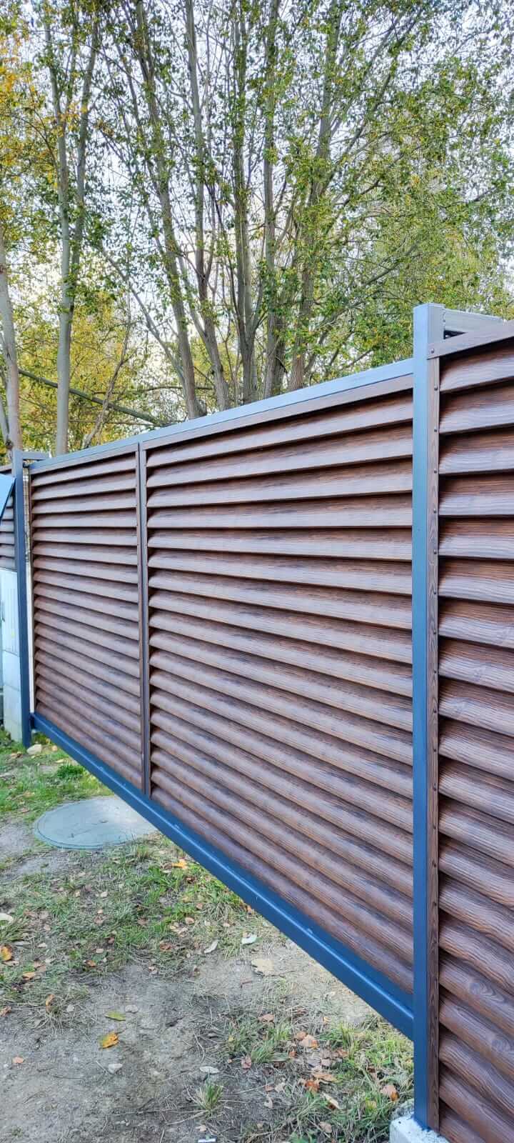 забор-жалюзи с ламелями еврожалюзи printech каштан фото3 в Джанкое