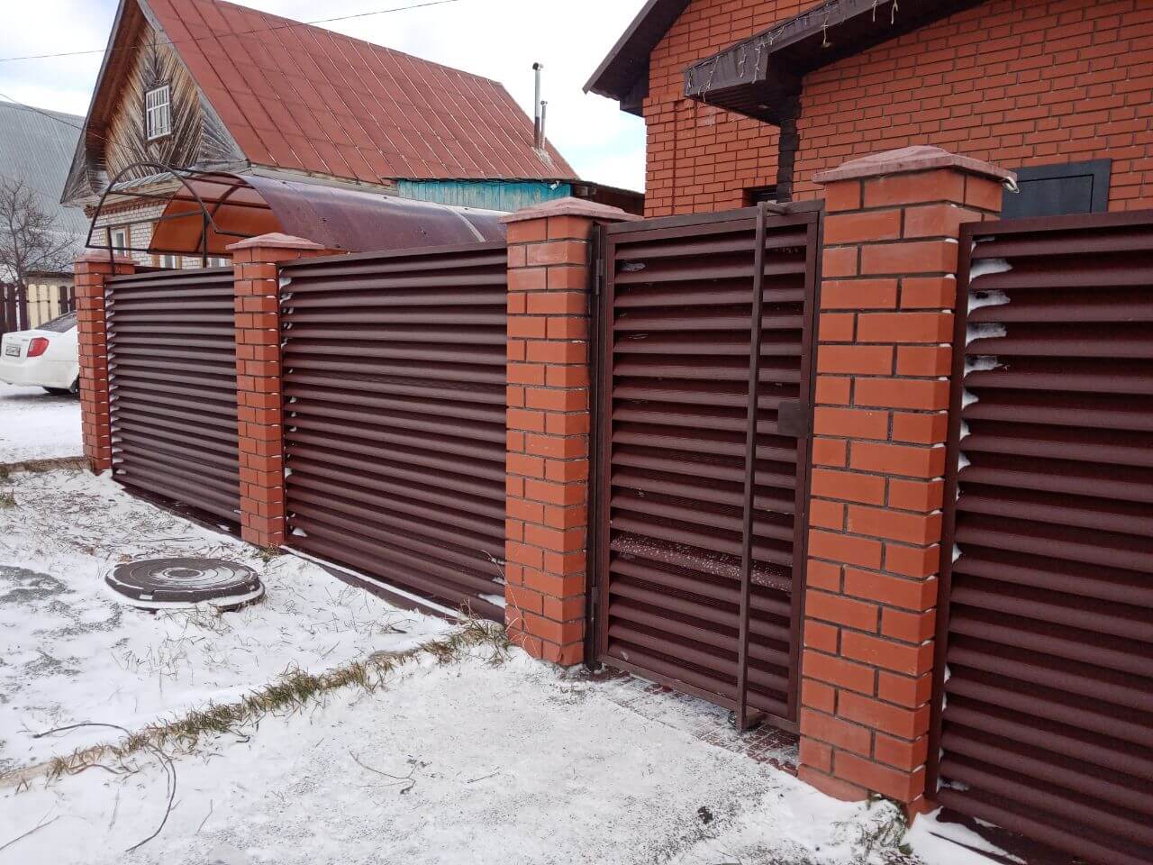 Забор из ламелей еврожалюзи 12м RAL8017/8017 Шоколад двусторонний МАТТЕ фото 2 в Джанкое