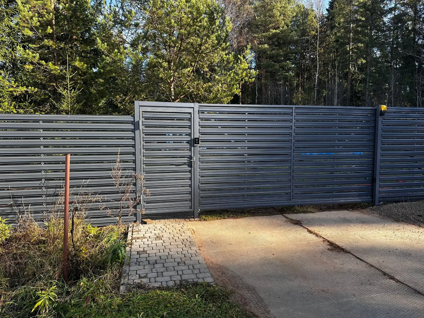 Забор-ранчо из евроштакетника 10м RAL7024 Серый Графит в Джанкое